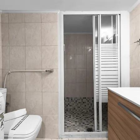 Apartment 93, Nilie Hospitality Mgmt *