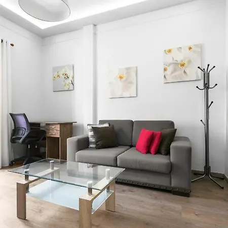93, Nilie Hospitality Mgmt * Thessaloniki